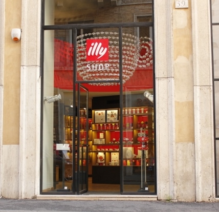 Illy Caffe’　Shop